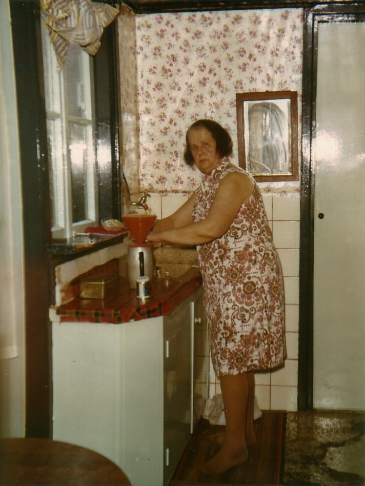Klik voor foto in apart venster aartje_van_diermen_van_den_broek_54.jpg